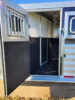 2016 Featherlite 8542 4 HT - Image 6