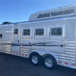 2019 Elite 4 Horse 13 short wall